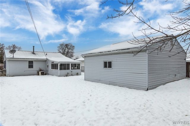 489 Harrison Avenue, Tonawanda, NY 14223