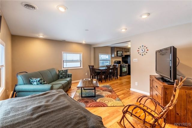 489 Harrison Avenue, Tonawanda, NY 14223