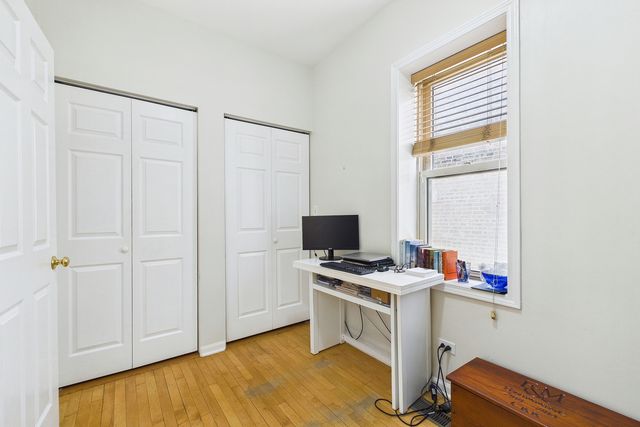 2330 W Palmer Street, Chicago, IL 60647