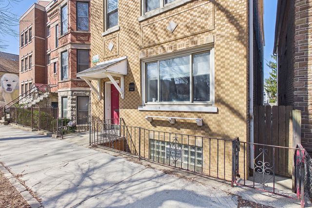 2330 W Palmer Street, Chicago, IL 60647