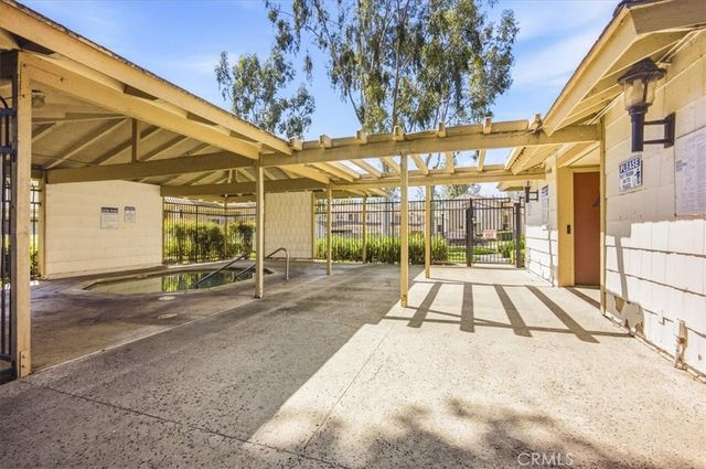 1031 S Palmetto Q2, Ontario, CA 91762