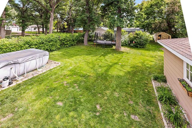 301 Wall Avenue, Horace, ND 58047