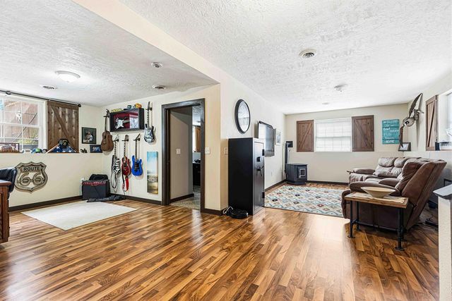 301 Wall Avenue, Horace, ND 58047