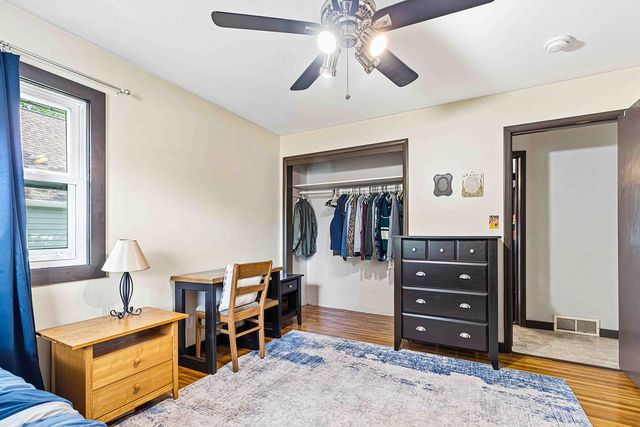 301 Wall Avenue, Horace, ND 58047
