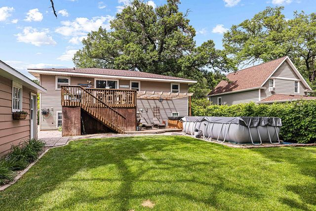 301 Wall Avenue, Horace, ND 58047