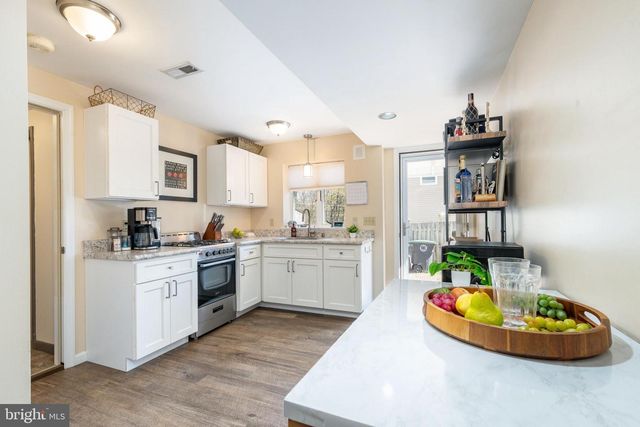 583 LAKE BLVD, Lindenwold, NJ 08021