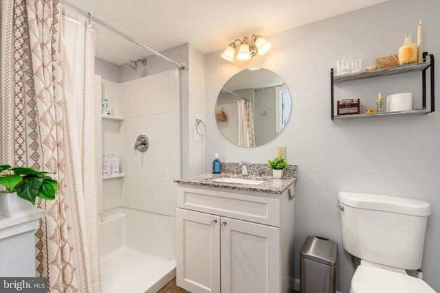 583 LAKE BLVD, Lindenwold, NJ 08021