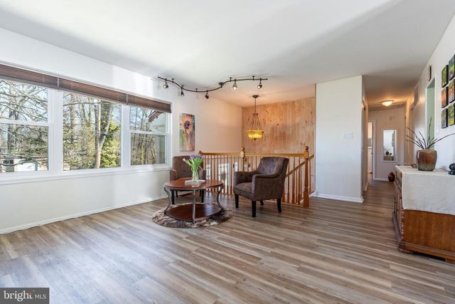 583 LAKE BLVD, Lindenwold, NJ 08021