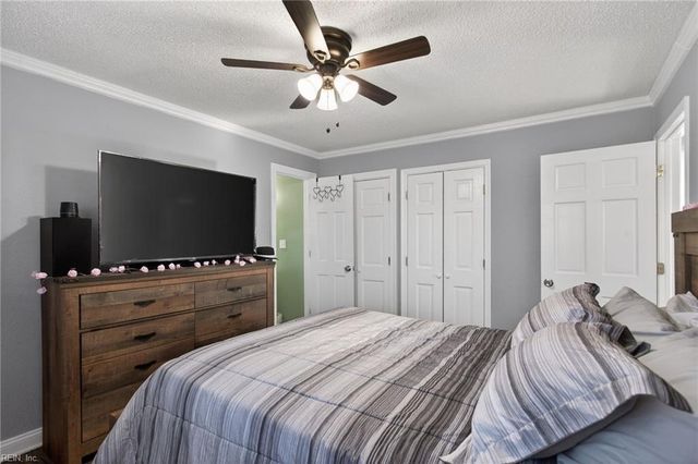 1 Vickers CT, Portsmouth, VA 23701