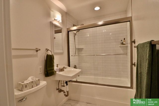 6035 Hamilton Street, Omaha, NE 68132