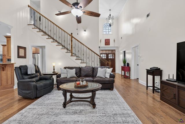 2104 Hiwassee Drive, Bonaire, GA 31005