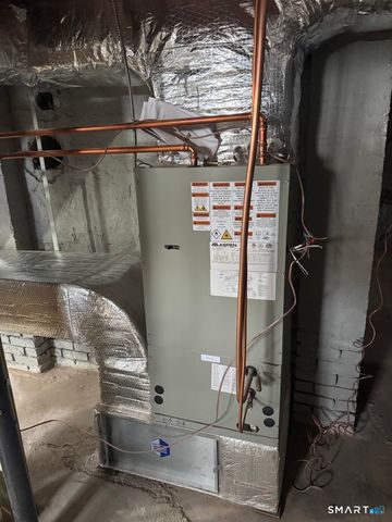 16 Shoreham Road, New Haven, CT 06512