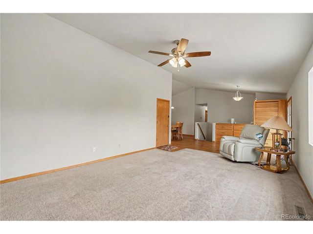 390 E 48th St, Loveland, CO 80538