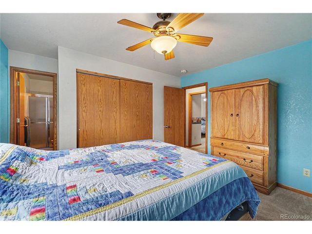 390 E 48th St, Loveland, CO 80538