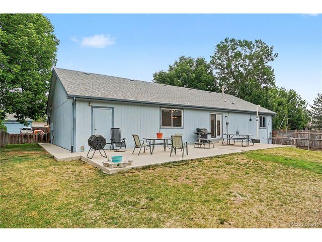 390 E 48th St, Loveland, CO 80538