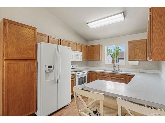 390 E 48th St, Loveland, CO 80538