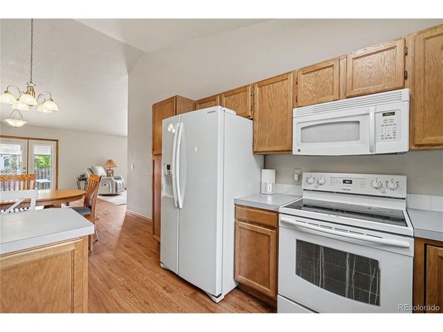 390 E 48th St, Loveland, CO 80538