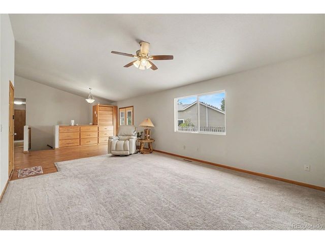 390 E 48th St, Loveland, CO 80538
