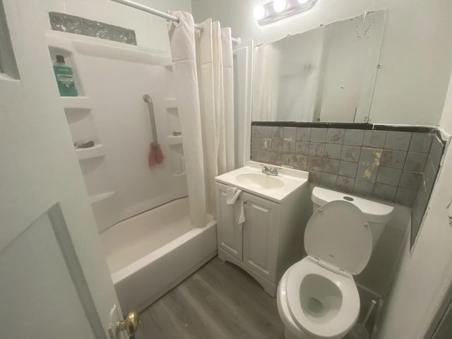 3342 N 26th STREET, Milwaukee, WI 53206