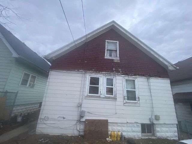 3342 N 26th STREET, Milwaukee, WI 53206