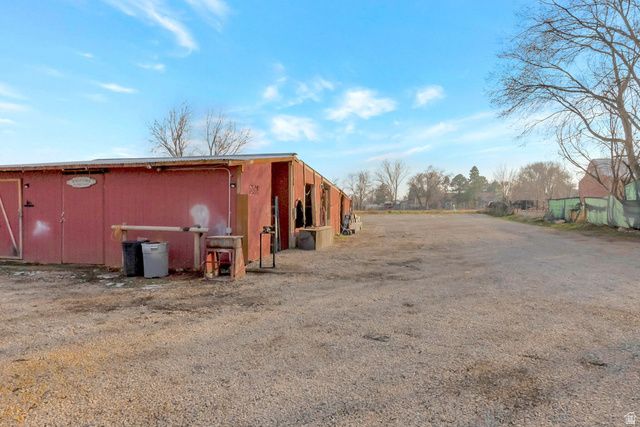 2741 W HAUN DR, West Jordan, UT 84088