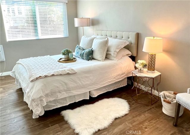 120 Roosevelt 9, Pasadena, CA 91107