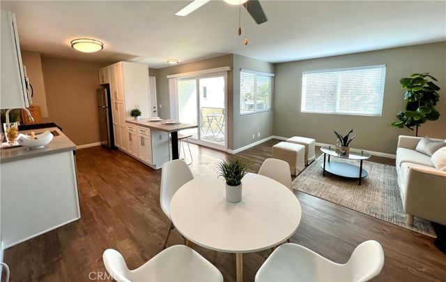 120 Roosevelt 9, Pasadena, CA 91107