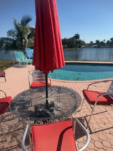 2181 NW 94TH Avenue, Pembroke Pines, FL 33024