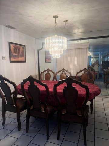 2181 NW 94TH Avenue, Pembroke Pines, FL 33024