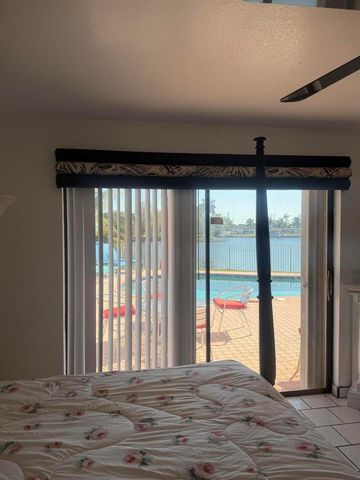 2181 NW 94TH Avenue, Pembroke Pines, FL 33024