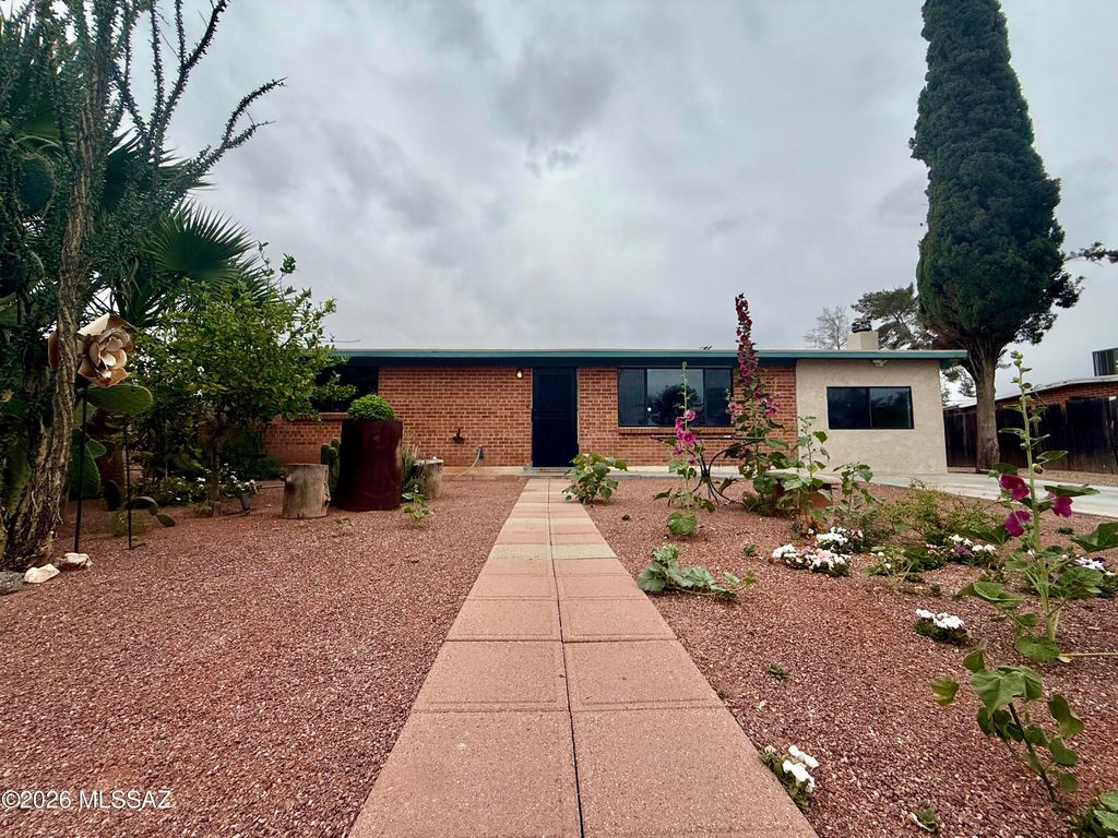5110 E 26th Street, Tucson, AZ 85711