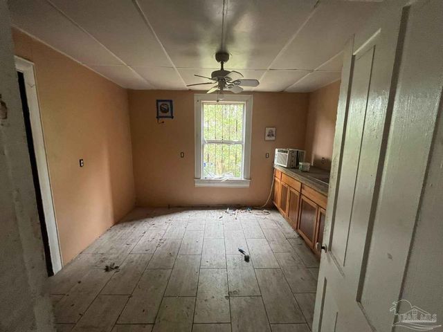 310 E Moreno St, Pensacola, FL 32503