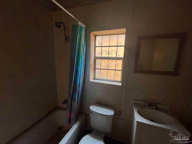 310 E Moreno St, Pensacola, FL 32503