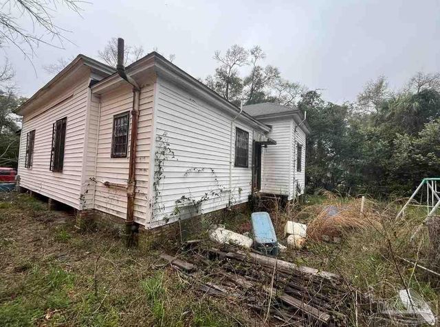 310 E Moreno St, Pensacola, FL 32503