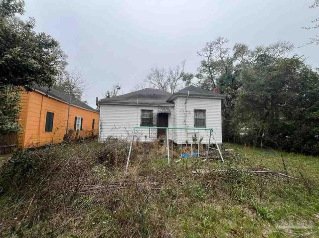 310 E Moreno St, Pensacola, FL 32503