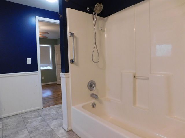 106 S Marshall Avenue, Marshall, MI 49068