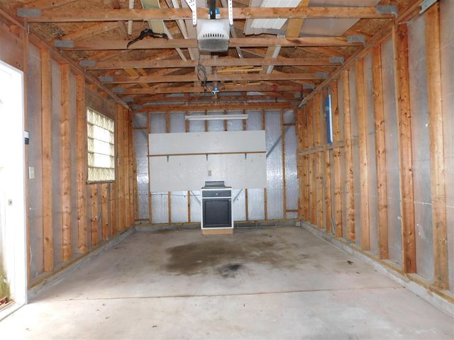 106 S Marshall Avenue, Marshall, MI 49068