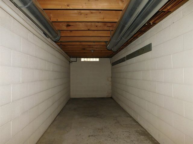 106 S Marshall Avenue, Marshall, MI 49068