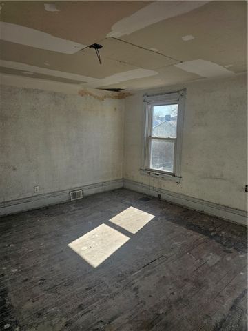 245 E 18th Ave, Homestead, PA 15120