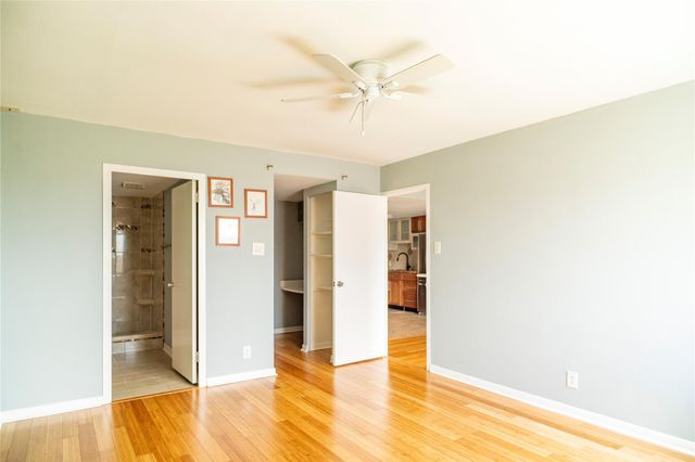 7510 Hornwood Drive 705, Houston, TX 77036