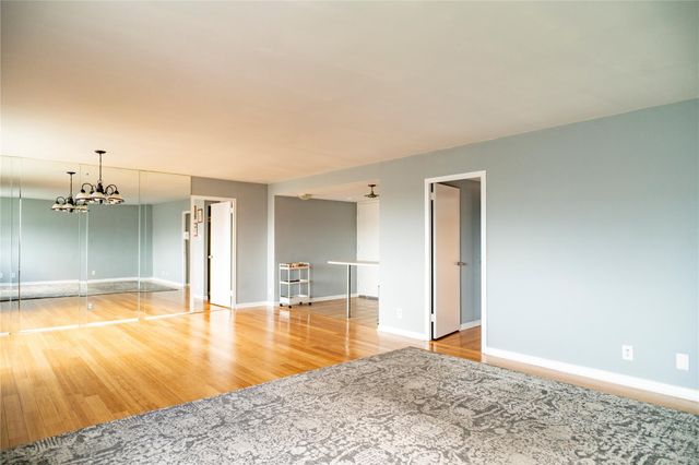 7510 Hornwood Drive 705, Houston, TX 77036