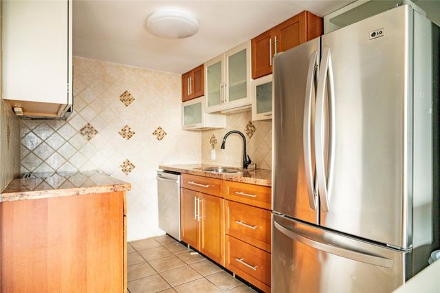 7510 Hornwood Drive 705, Houston, TX 77036