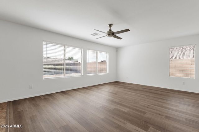 16033 S 17TH Lane, Phoenix, AZ 85045