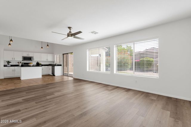 16033 S 17TH Lane, Phoenix, AZ 85045