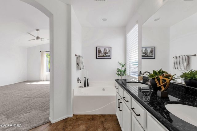 16033 S 17TH Lane, Phoenix, AZ 85045