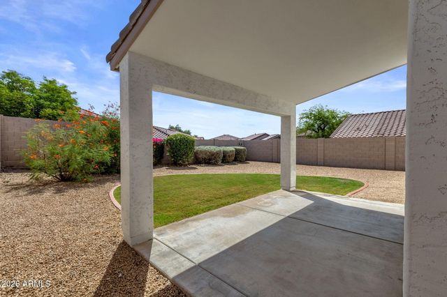 16033 S 17TH Lane, Phoenix, AZ 85045
