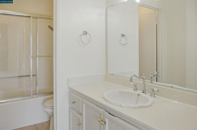 90 Glenwood, Hercules, CA 94547