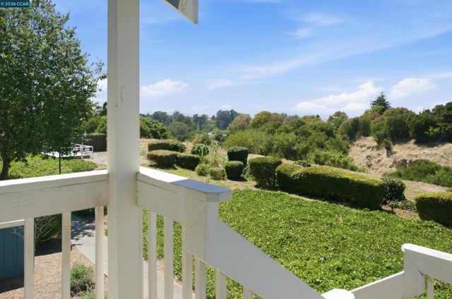 90 Glenwood, Hercules, CA 94547