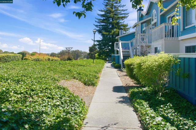90 Glenwood, Hercules, CA 94547