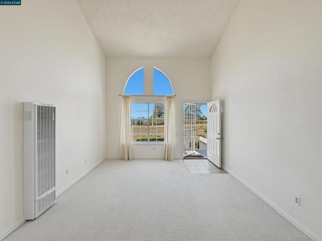 90 Glenwood, Hercules, CA 94547
